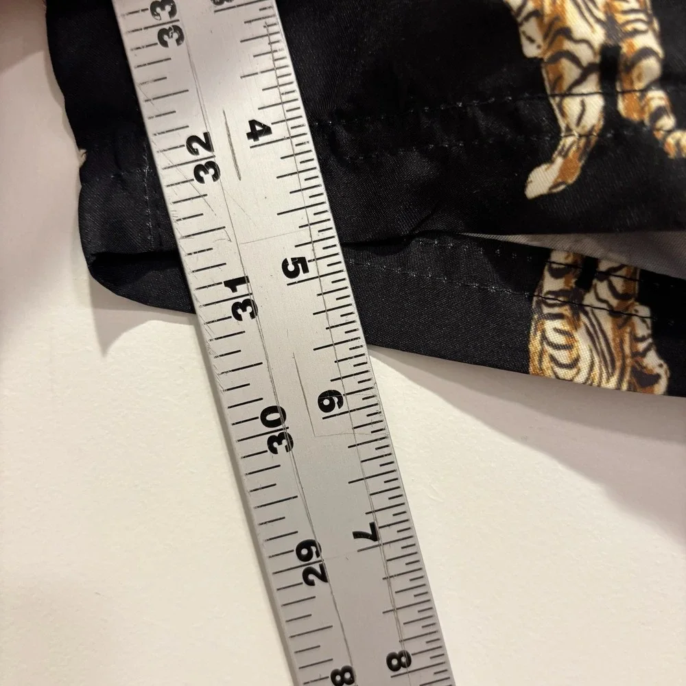 Mens Black Tiger Print Swim Trunks Graphic Board Shorts 5 Inch Inseam Size Large